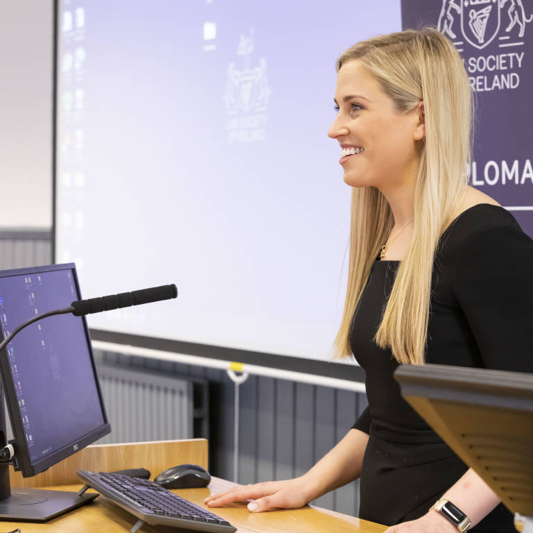 Apply for the autumn 2024 Diploma in Finance Law